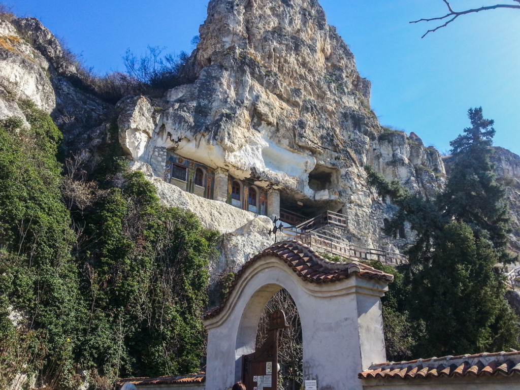 Visit Basarabov Monastery