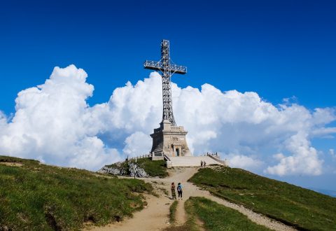 South Carpathians Hiking Tour - 4 days