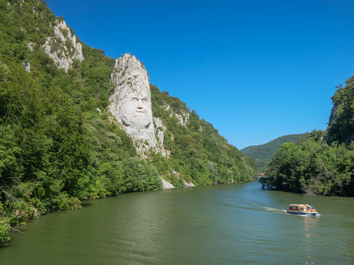 rare things in Romania decebal carvings